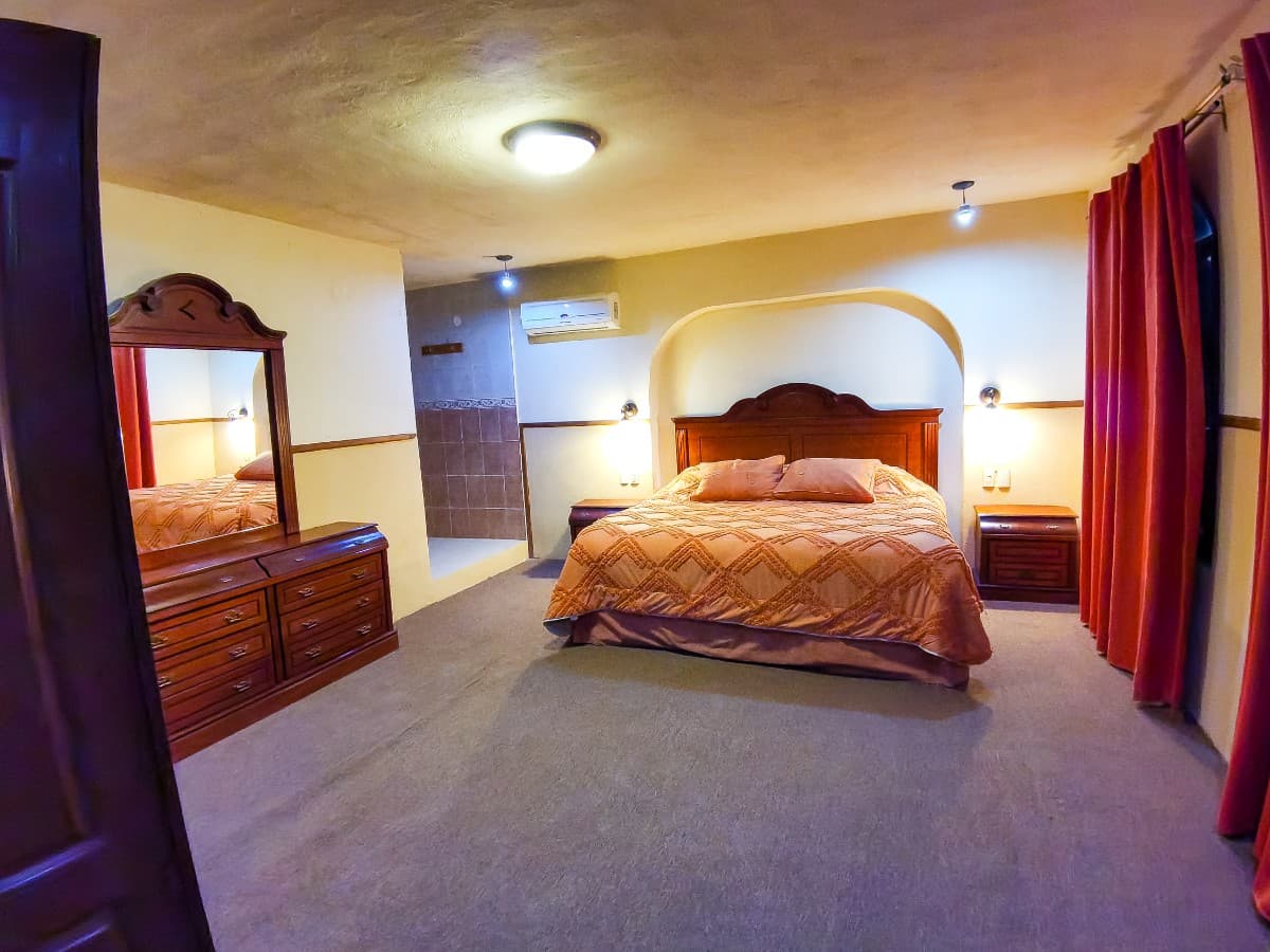 Master suite